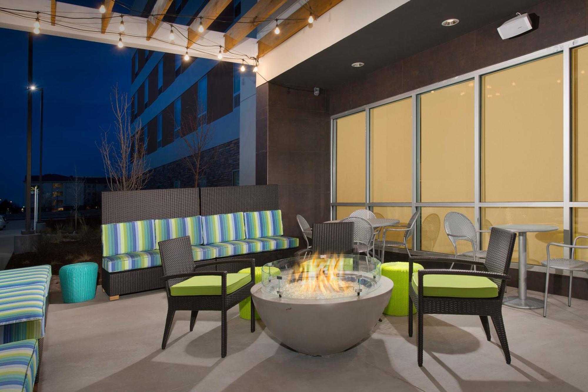 Home2 Suites By Hilton Denver International Airport Ngoại thất bức ảnh